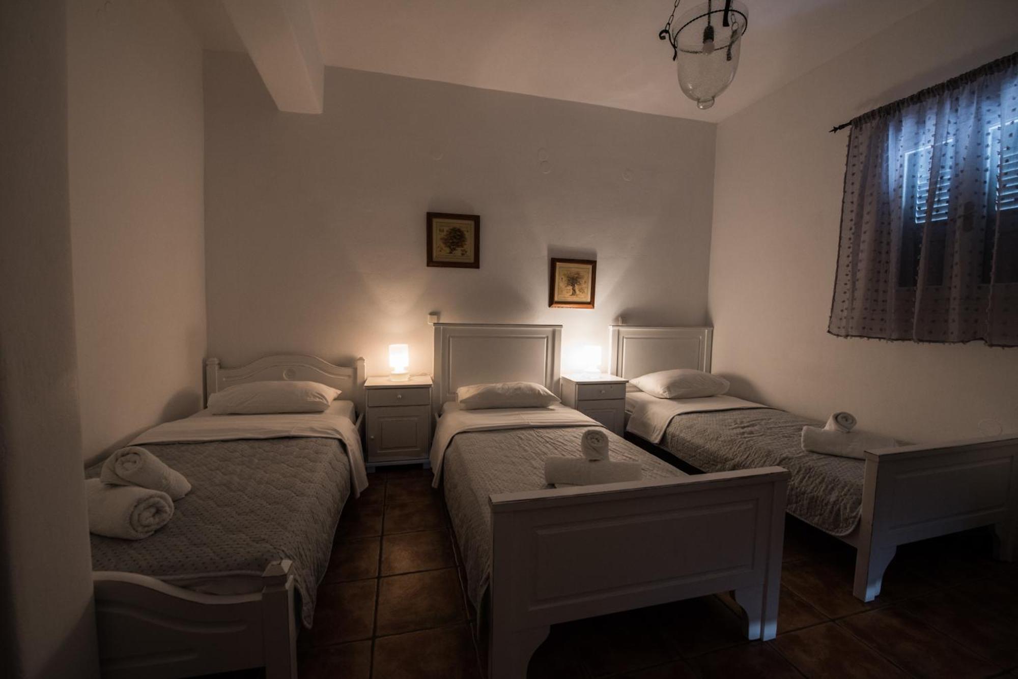 Ostria Studios & Apartments Alikí Zewnętrze zdjęcie